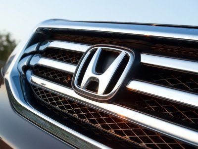 Автомобили Honda будут звонить пешеходам по телефону