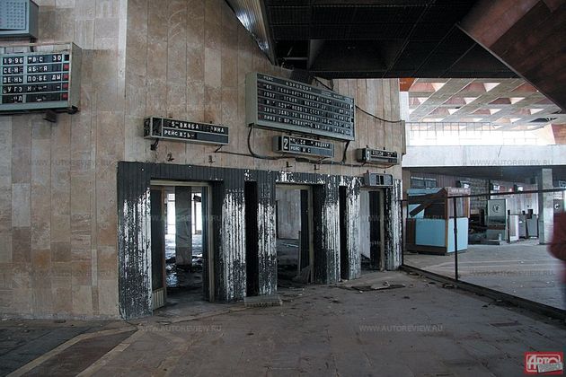 Сухумский аэропорт Бабушара: 16 лет без пассажиров. Но как только между Россией и Абхазией будет заключено межправительственное соглашение по пассажирским перевозкам, аэропорт снова оживет — в этом нас заверили абхазские летчики