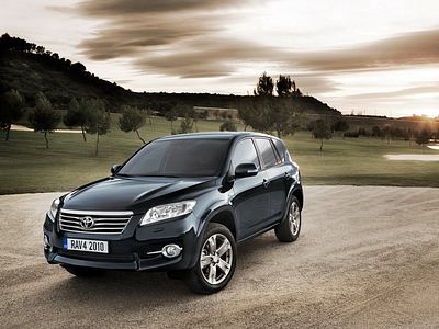 Toyota RAV4 подвела задняя подвеска