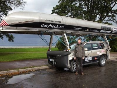 Эстонец отправился в кругосветку на автомобиле-амфибии Toyota Land Cruiser