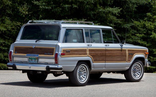 Jeep Grand Wagoneer