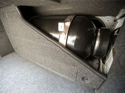 GM в 2014 году начнет выпуск машин с двумя баками