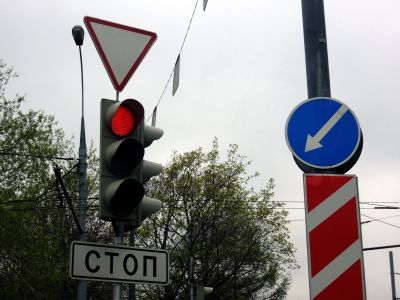 Подмосковные светофоры будут следить за экологией