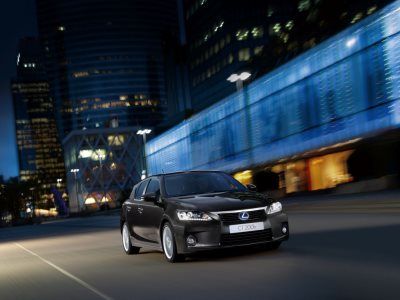 Lexus CT200h «подретушируют» внешность
