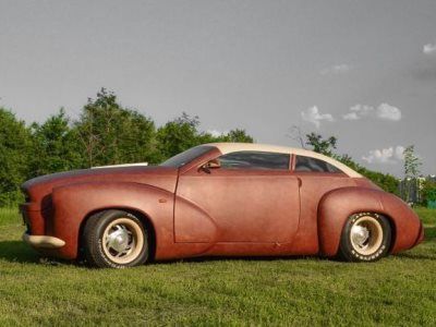 В Москве выставили на продажу единственный в мире автомобиль из кожи