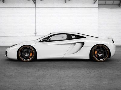 Суперкар McLaren MP4-12C получил заряд бодрости от Wheelsandmore