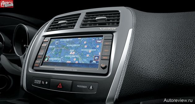 Для ASX будет предлагаться навигационная система — с той же «головой» MMCS, которая уже известна по другим внедорожникам Mitsubishi. До сих пор навигация страдала тем, что в нее «зашивались» откровенно устаревшие карты 2006 года, но теперь на все машины ставится картография Navtec в редакции 2009 года