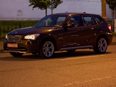 Тест-драйв BMW X1: запуск мини-субмарины