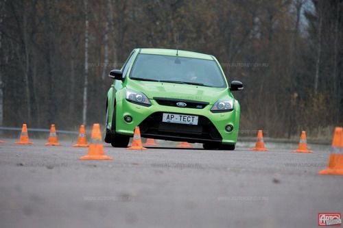 Focus RS на «переставке» уходит в занос раньше всех