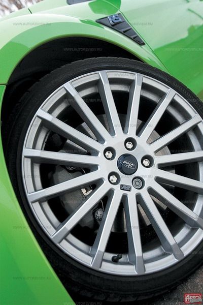 Тормоза от Volvo XC90 на Фокусе RS мощные и стабильные, а вот с шинами размерности 235/35 R19 надо быть аккуратнее