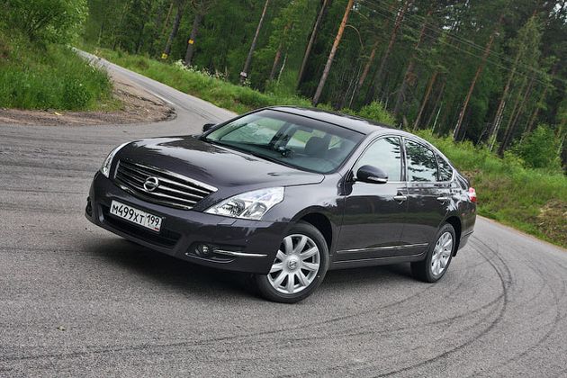 Полноприводная "Теана" продается только в России и Японии