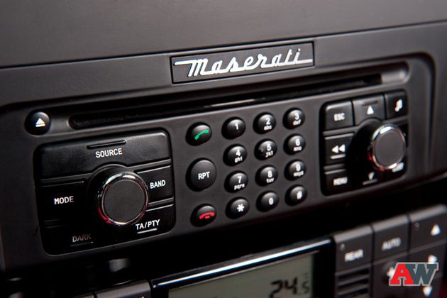 Кнопок, «крутилок» и переключателей - миллион