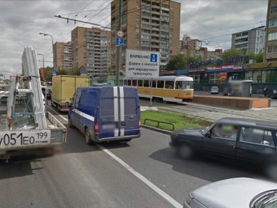 На Волоколамском шоссе отменили выделенную полосу