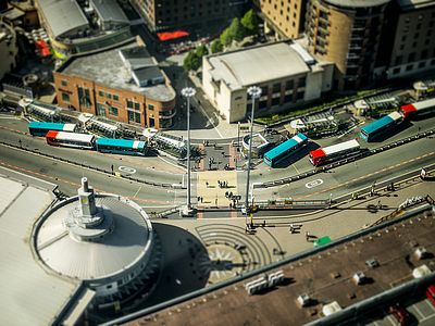 Мэр Ливерпуля отменил все выделенные полосы в городе