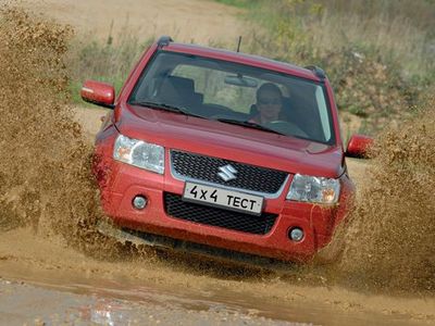 Трехдверная версия Suzuki Grand Vitara