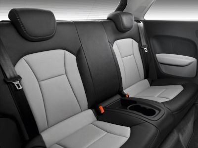 Треть россиян верят в неэффективность ремней безопасности